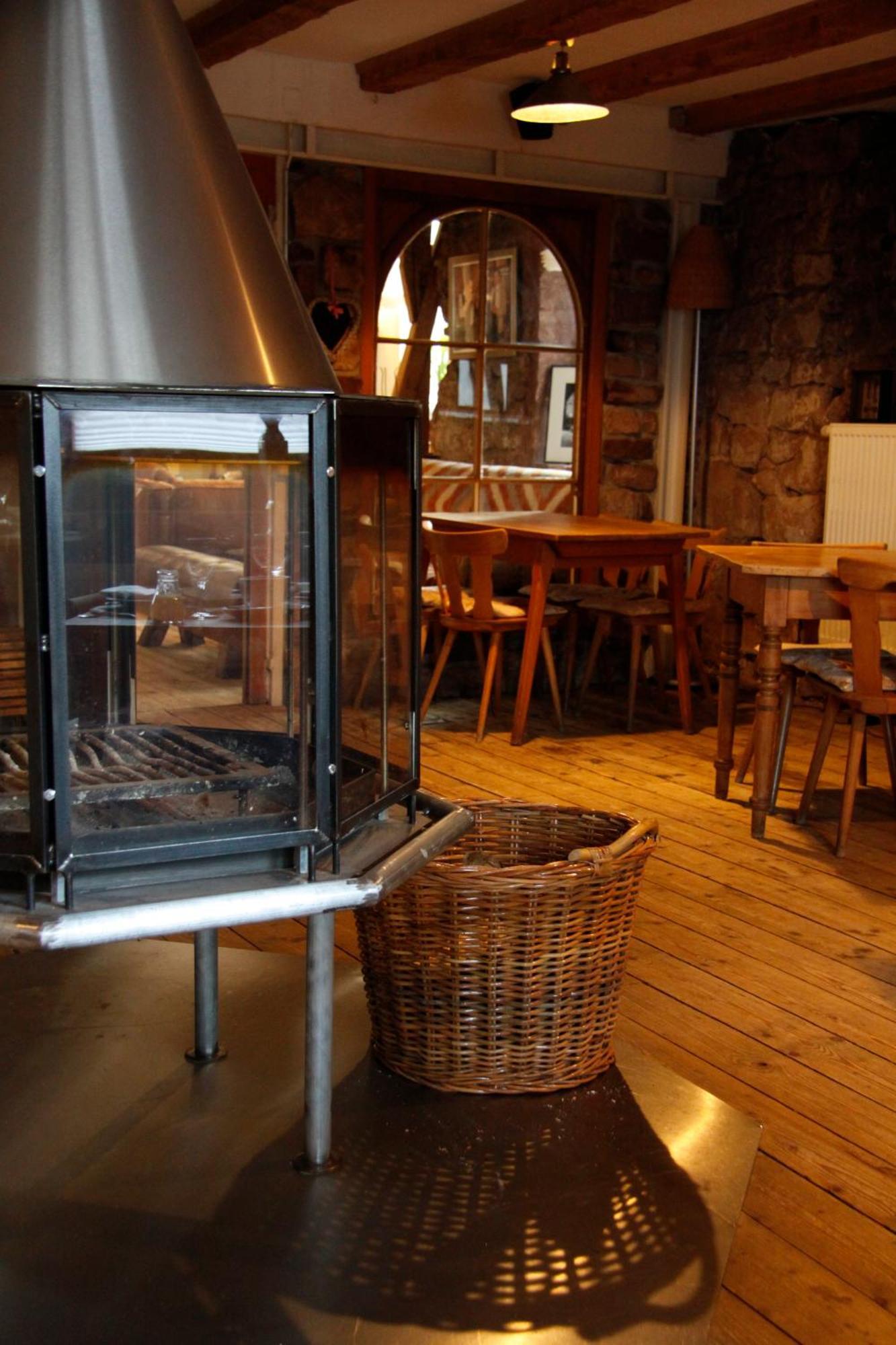 Zur Ewigen Lampe Romantisches Landhotel & Restaurant Nideggen Bagian luar foto