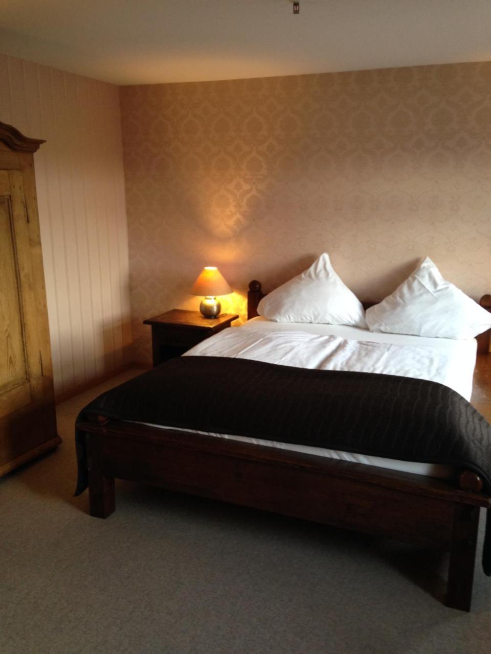Zur Ewigen Lampe Romantisches Landhotel & Restaurant Nideggen Bagian luar foto